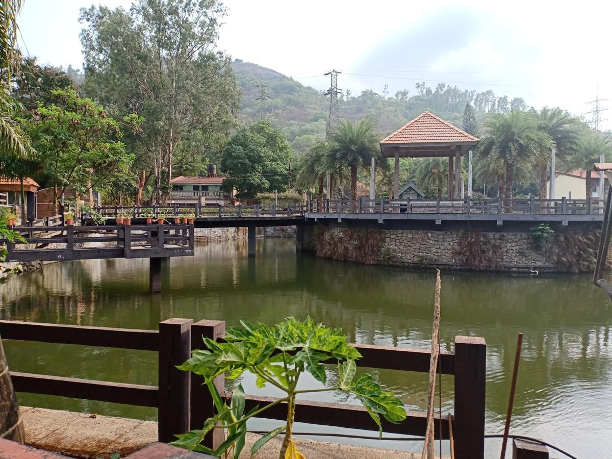 Mystica Resort Lonavla Exterior foto